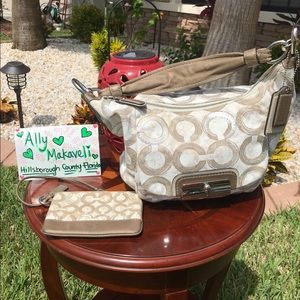 COACH KRISTIN OP-ART SIG HOBO PURSE